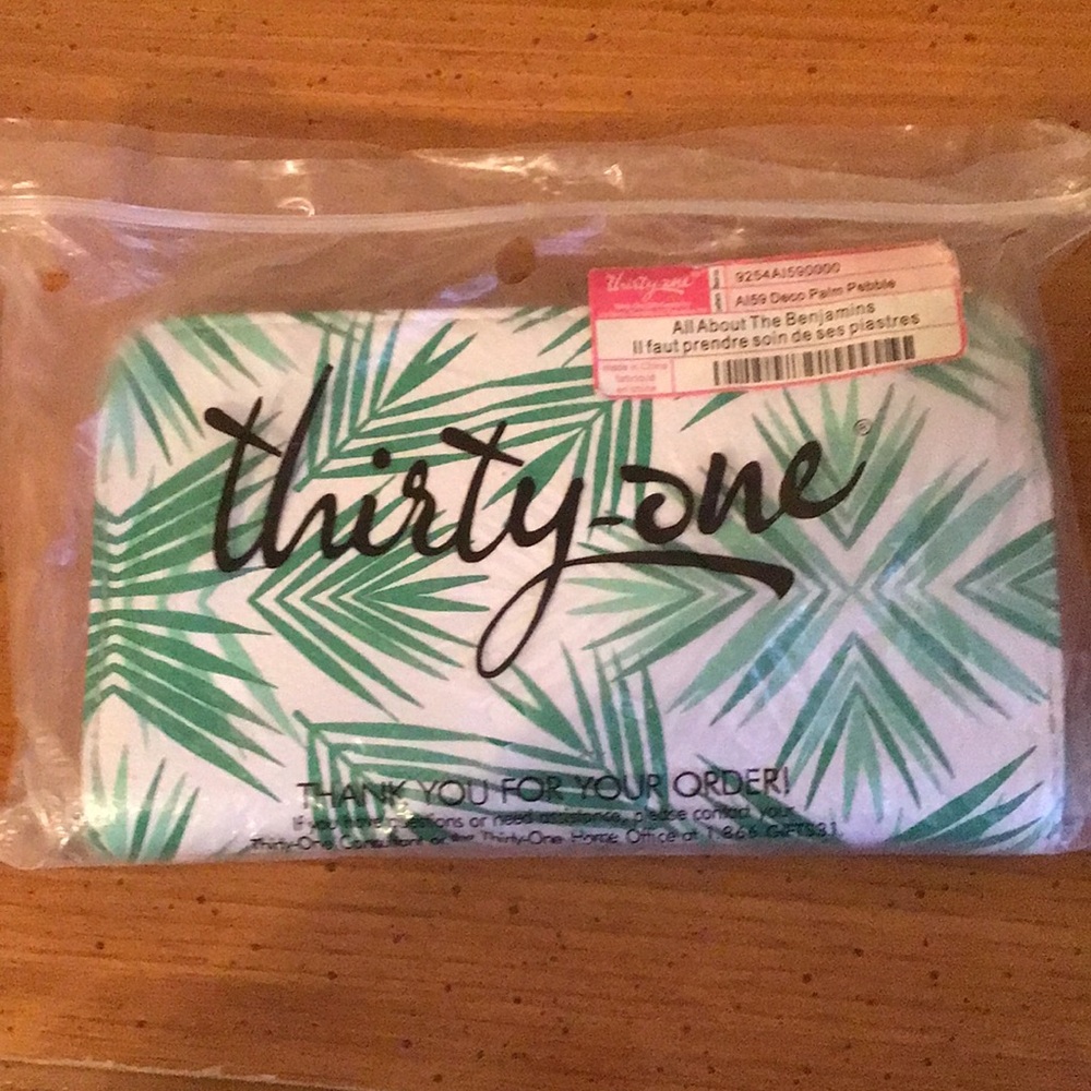 thirty-one White and Green Tropical Leaf All About the Benjamins Wallet